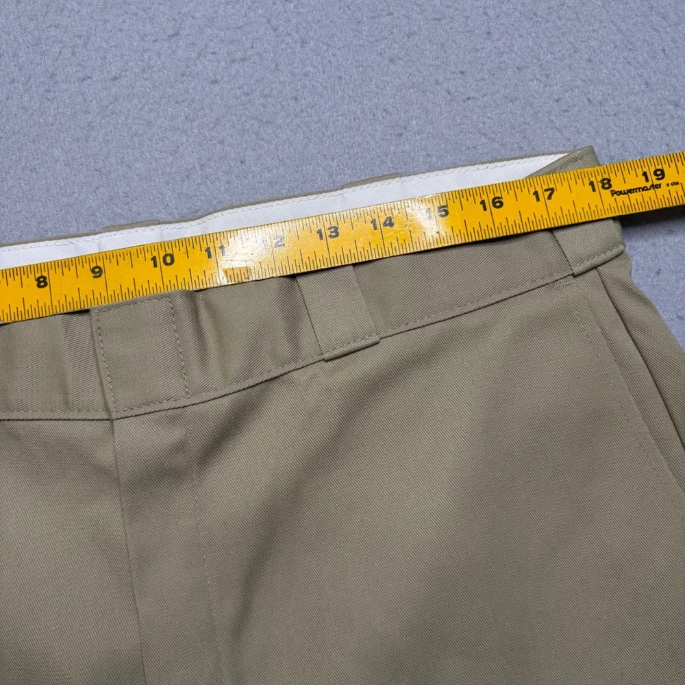 Dickies Work Short Mens 36 Khaki WR640KH 13 Inseam Relaxed Loose Fit NWT
